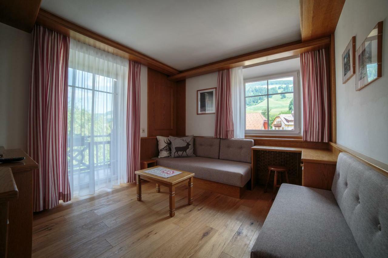 Sapelza Appartementhaus Доббиако Экстерьер фото